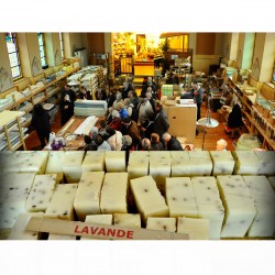 Savon bio artisanal à la Mandarine Rouge - Savonnerie Argasol